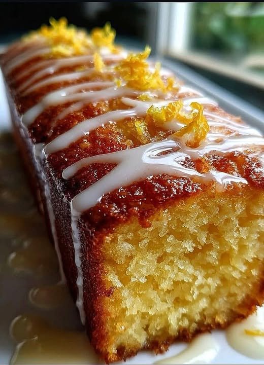 Bolo de laranja fofinho e molhadinho